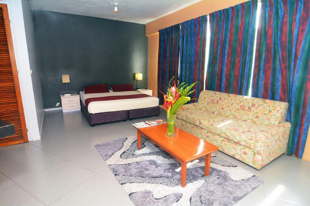 Hotel Olympic Port Vila Exterior photo